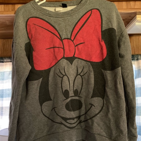 Minnie sweatshirts (2) pullovers - Picture 3 of 5